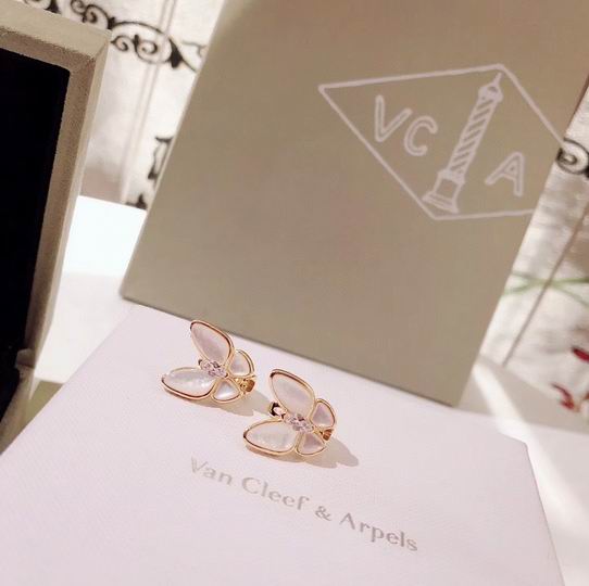 Van Cleef & Arpels earring 04lyh11